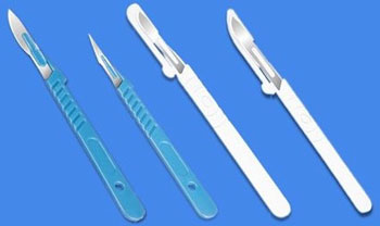 Disposable Surgical Scalpels from Uniecom 